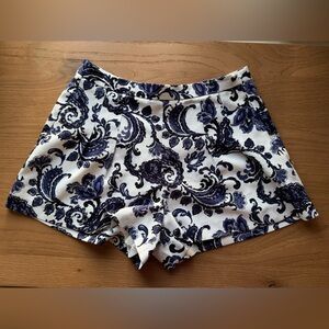 Forever 21 Blue and White Floral Paisley Shorts | X Small